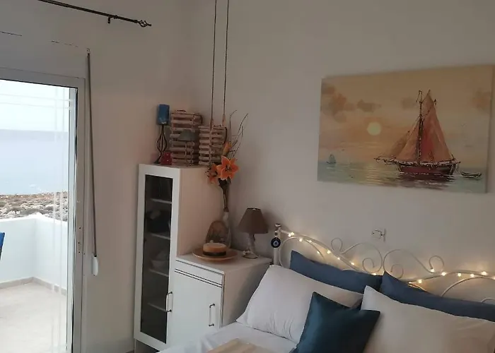 Seafront Aegean νest Apartment Arkasa